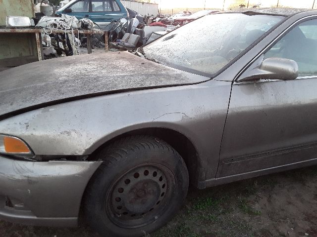 bontott MITSUBISHI GALANT Jobb első Féknyereg Munkahengerrel