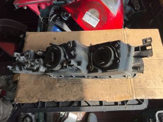 bontott MITSUBISHI GALANT Bal Fényszóró