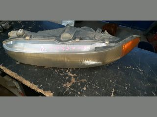 bontott MITSUBISHI GALANT Bal Fényszóró