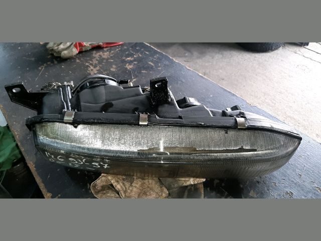bontott MITSUBISHI GALANT Bal Fényszóró