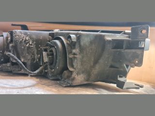 bontott MITSUBISHI GALANT Bal Fényszóró