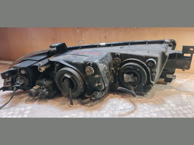 bontott MITSUBISHI GALANT Bal Fényszóró