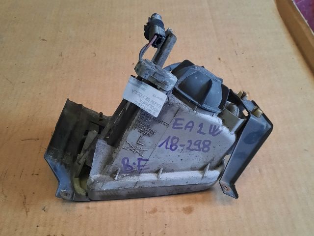 bontott MITSUBISHI GALANT Bal Ködfényszóró