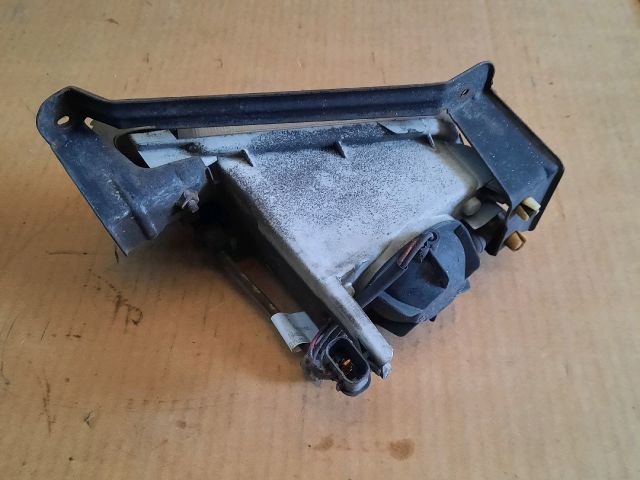 bontott MITSUBISHI GALANT Bal Ködfényszóró