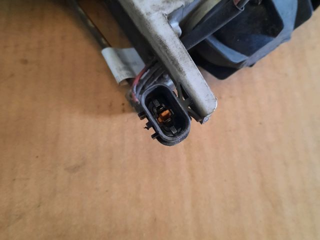 bontott MITSUBISHI GALANT Bal Ködfényszóró