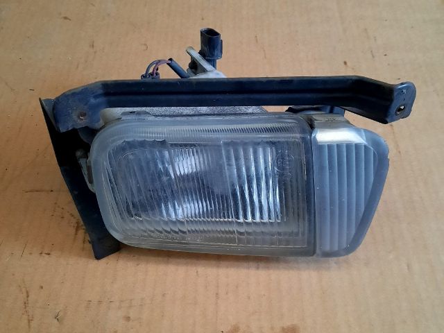 bontott MITSUBISHI GALANT Bal Ködfényszóró