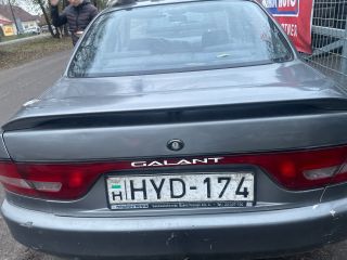 bontott MITSUBISHI GALANT Csomagtérajtó (Üres lemez)
