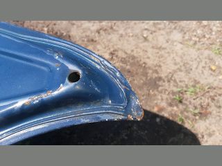 bontott MITSUBISHI GALANT Csomagtérajtó (Üres lemez)