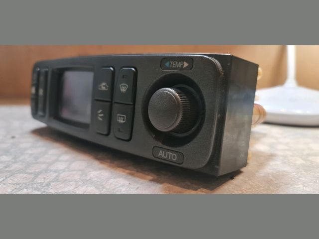 bontott MITSUBISHI GALANT Fűtéskapcsoló (digit klímás)