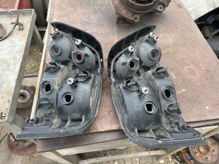 bontott MITSUBISHI GALANT Hátsó Lámpa Szett