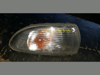 bontott MITSUBISHI GALANT Jobb első Irányjelző