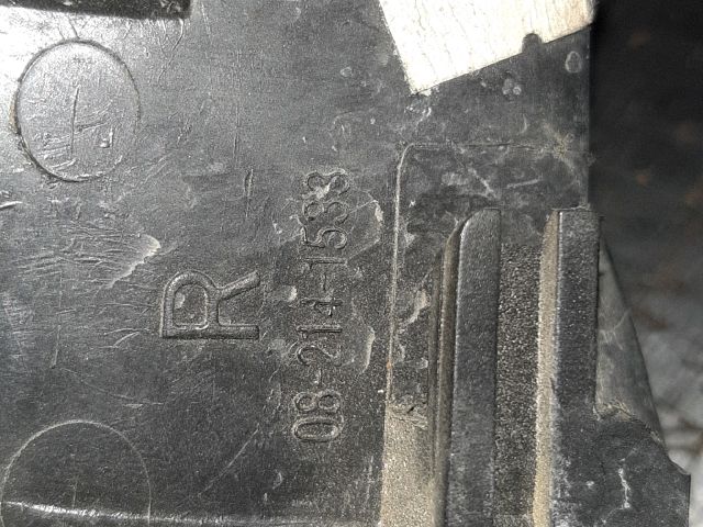 bontott MITSUBISHI GALANT Jobb első Irányjelző