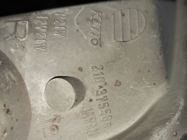 bontott MITSUBISHI GALANT Jobb első Irányjelző