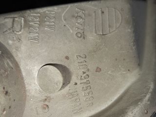 bontott MITSUBISHI GALANT Jobb első Irányjelző