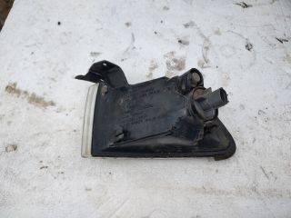 bontott MITSUBISHI GALANT Jobb első Irányjelző