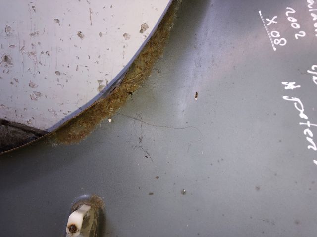 bontott MITSUBISHI GALANT Jobb első Sárvédő