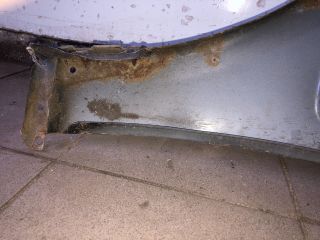 bontott MITSUBISHI GALANT Jobb első Sárvédő