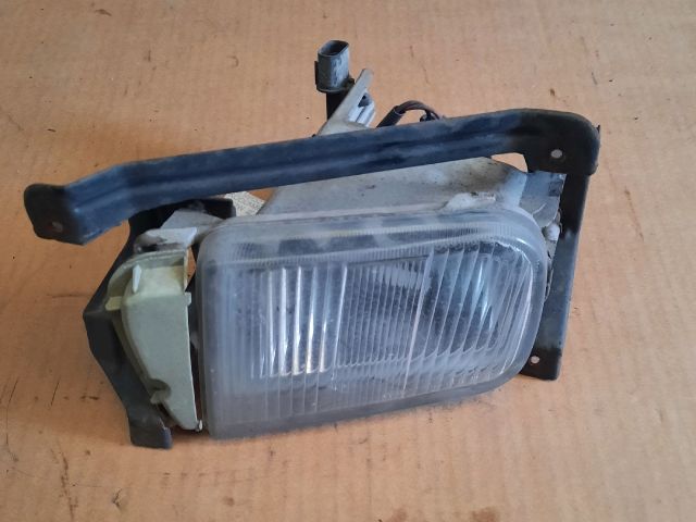 bontott MITSUBISHI GALANT Jobb Ködfényszóró