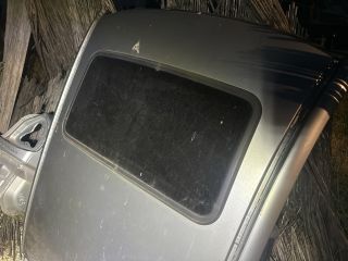 bontott MITSUBISHI GALANT Tetőablak
