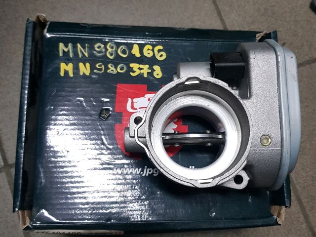 bontott MITSUBISHI GRANDIS Fojtószelep (Elektromos)