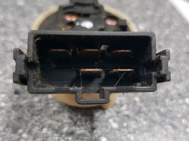 bontott MITSUBISHI GRANDIS Gyújtáskapcsoló