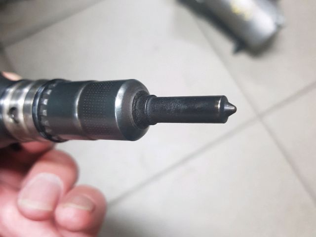 bontott MITSUBISHI GRANDIS Porlasztó (1 db)