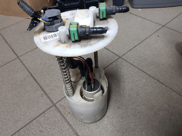 bontott MITSUBISHI GRANDIS Üzemanyag Szivattyú