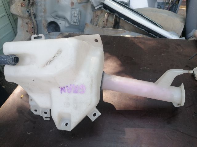 bontott MITSUBISHI GRANDIS Ablakmosó Tartály