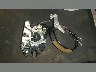 bontott MITSUBISHI GRANDIS Bal első Ajtózár