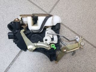 bontott MITSUBISHI GRANDIS Bal első Központizár Motor