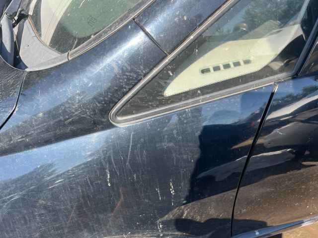 bontott MITSUBISHI GRANDIS Bal első Sárvédő