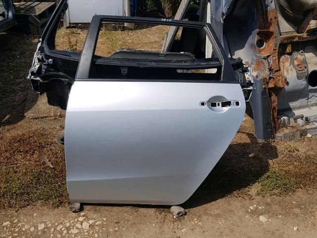 bontott MITSUBISHI GRANDIS Bal hátsó Ajtó (Üres lemez)