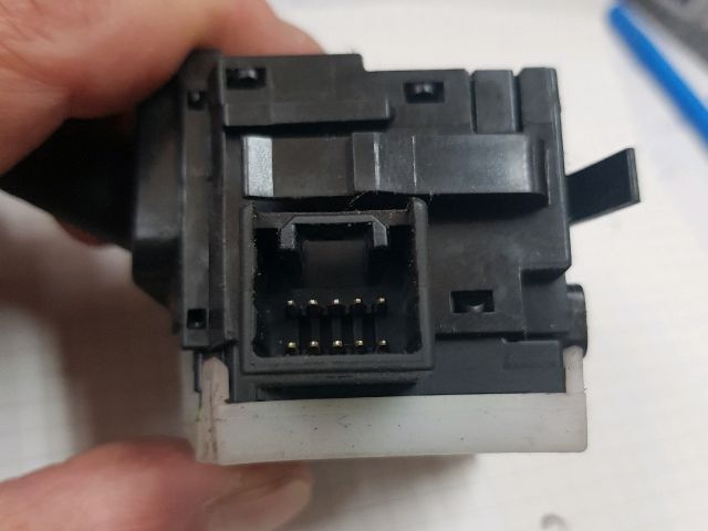 bontott MITSUBISHI GRANDIS Bal Kormánykapcsoló Irányjelző