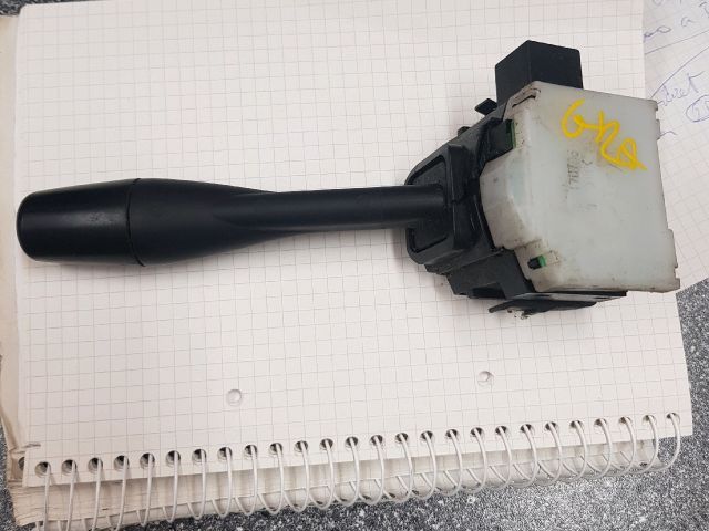 bontott MITSUBISHI GRANDIS Bal Kormánykapcsoló Irányjelző