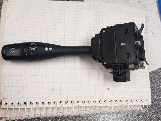 bontott MITSUBISHI GRANDIS Bal Kormánykapcsoló Irányjelző