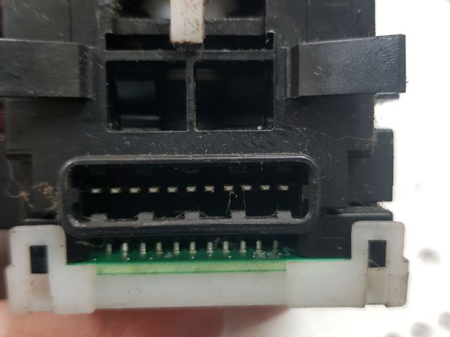 bontott MITSUBISHI GRANDIS Bal Kormánykapcsoló Irányjelző