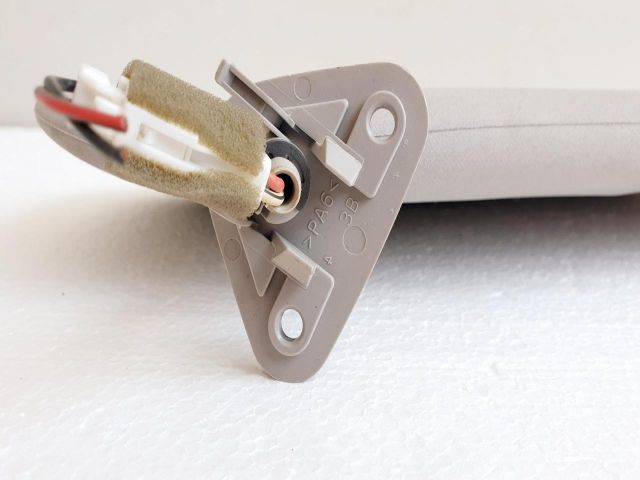 bontott MITSUBISHI GRANDIS Bal Napellenző