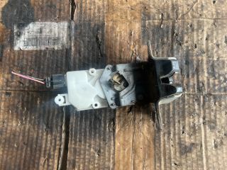 bontott MITSUBISHI GRANDIS Csomagtérajtó Zárszerkezet