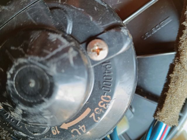 bontott MITSUBISHI GRANDIS Fűtőmotor (Klímás)