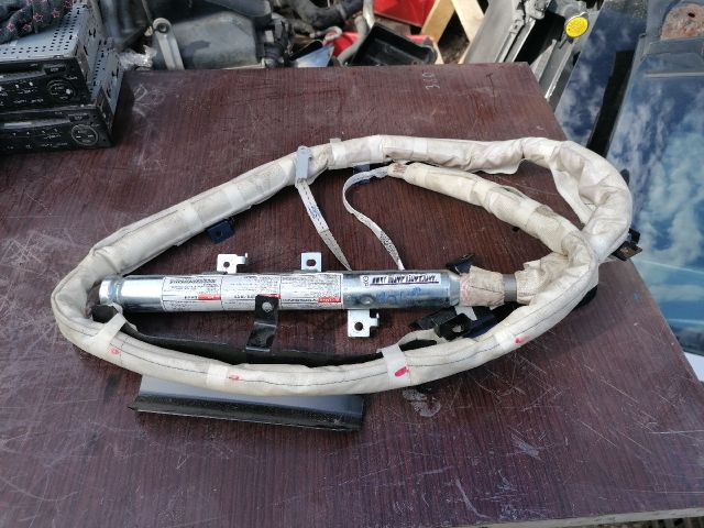 bontott MITSUBISHI GRANDIS Jobb Függönylégzsák és Oldallégzsák