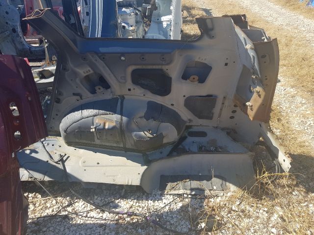 bontott MITSUBISHI GRANDIS Jobb hátsó Negyed Karosszéria Csomag