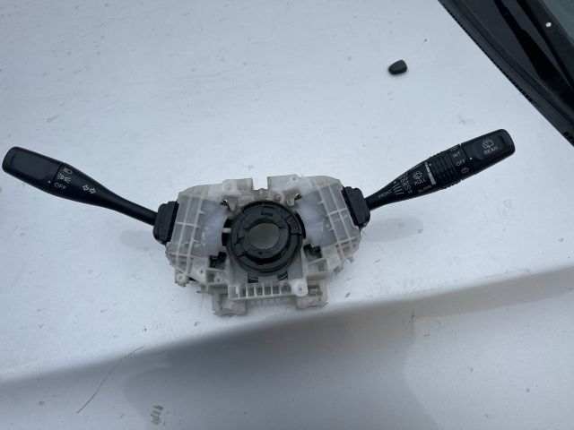 bontott MITSUBISHI GRANDIS Komplett Kormánykapcsoló (Bajuszkapcsoló)