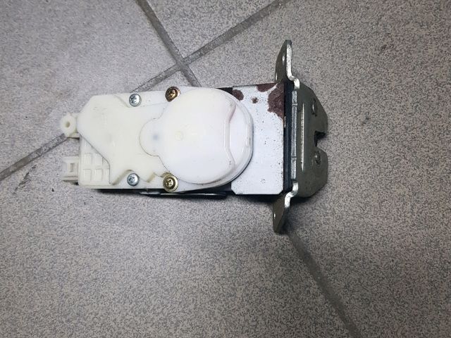 bontott MITSUBISHI GRANDIS Központizár Motor Csomagtérajtó