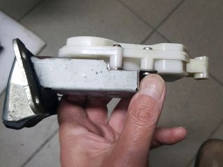 bontott MITSUBISHI GRANDIS Központizár Motor Csomagtérajtó