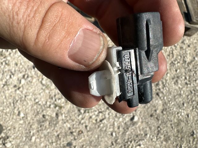 bontott MITSUBISHI GRANDIS Külső Hőmérséklet Érzékelő