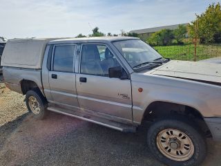 bontott MITSUBISHI L 200 Homlokfal (Üres lemez)