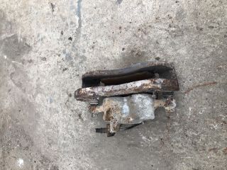 bontott MITSUBISHI L 200 Bal első Féknyereg Munkahengerrel