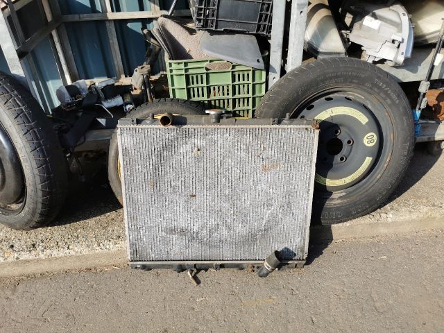 bontott MITSUBISHI L 200 Vízhűtő Radiátor (Nem klímás)