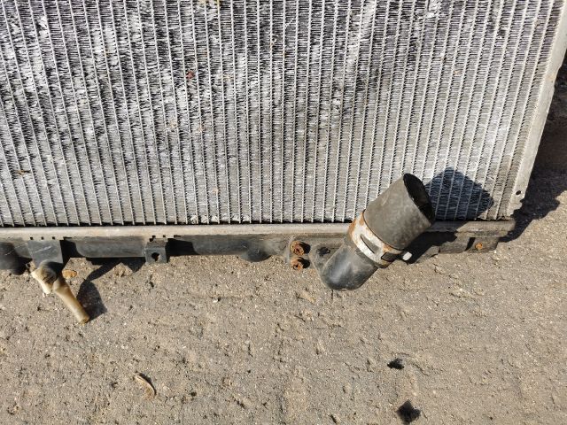 bontott MITSUBISHI L 200 Vízhűtő Radiátor (Nem klímás)