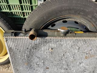 bontott MITSUBISHI L 200 Vízhűtő Radiátor (Nem klímás)